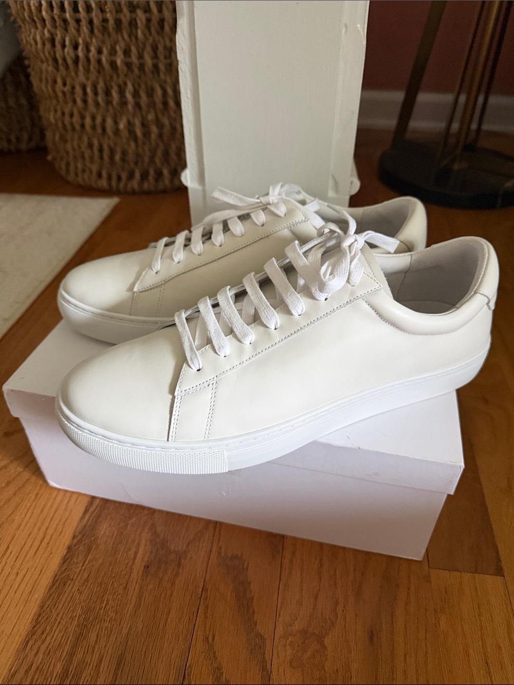 Quince calf skin cow leather Classic All-White Low-Top Sneakers size 11